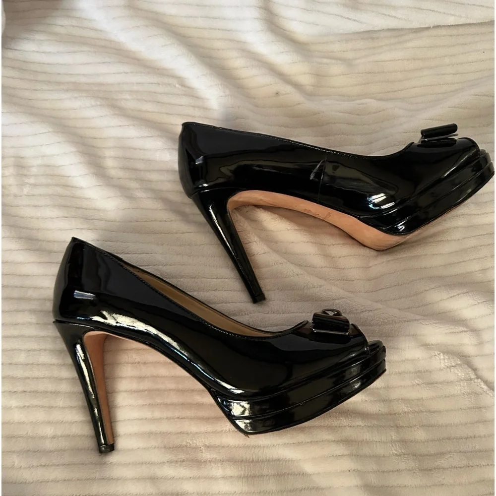 Antonio Melani Heels high heel platform size 7.5